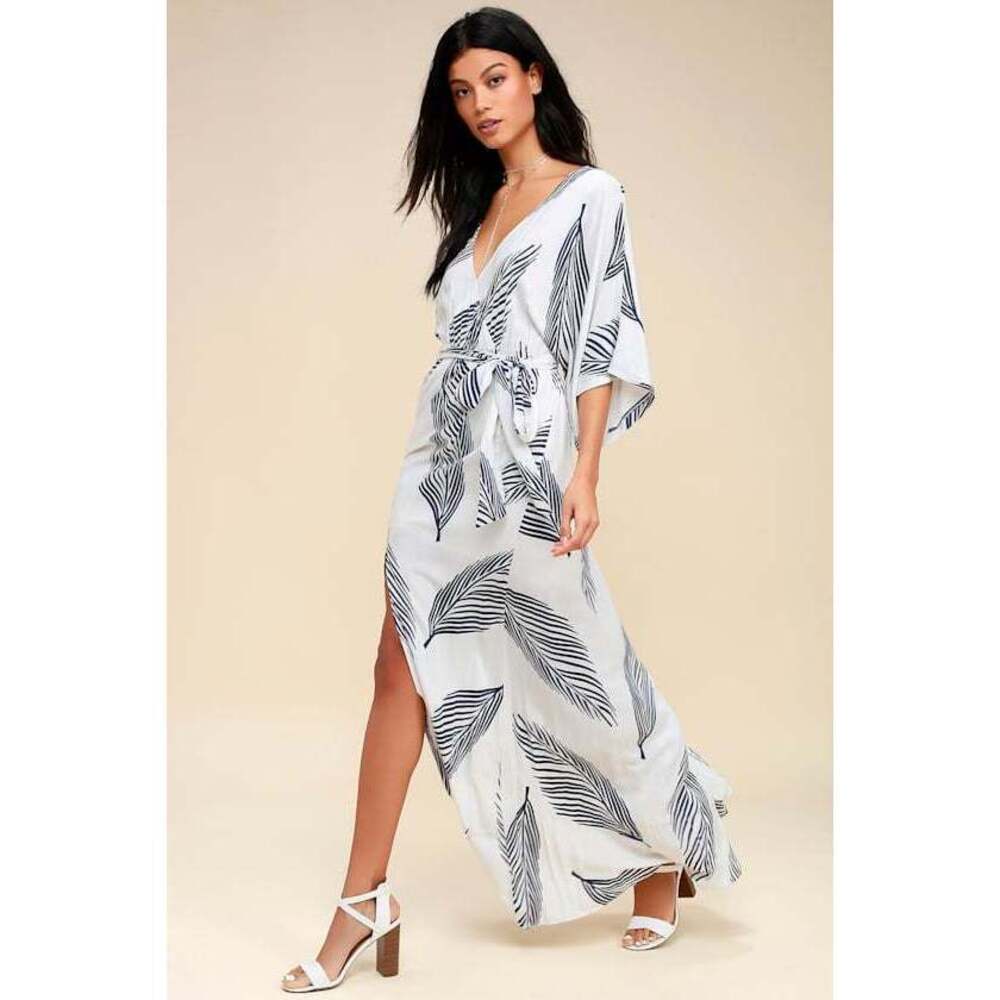 Lulus Sign Of The Times White And Navy Blue Leaf Print Maxi Dress - Size M